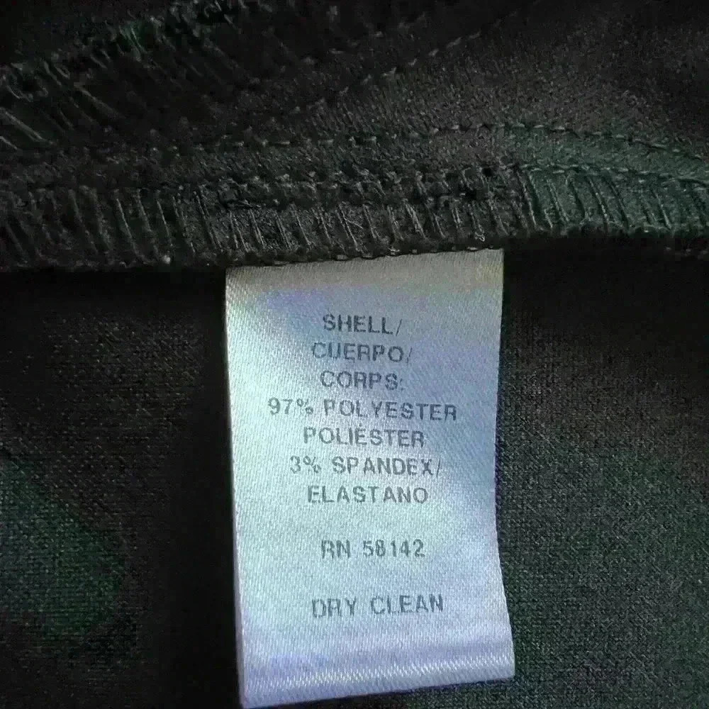 London Times Women’s work wear- black dress. - Picture 9 of 9